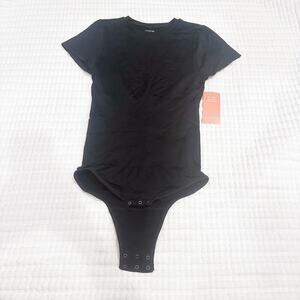 NEW Yummie Shapewear sz S Short Sleeve Black Shapewear bodysuit Full Back